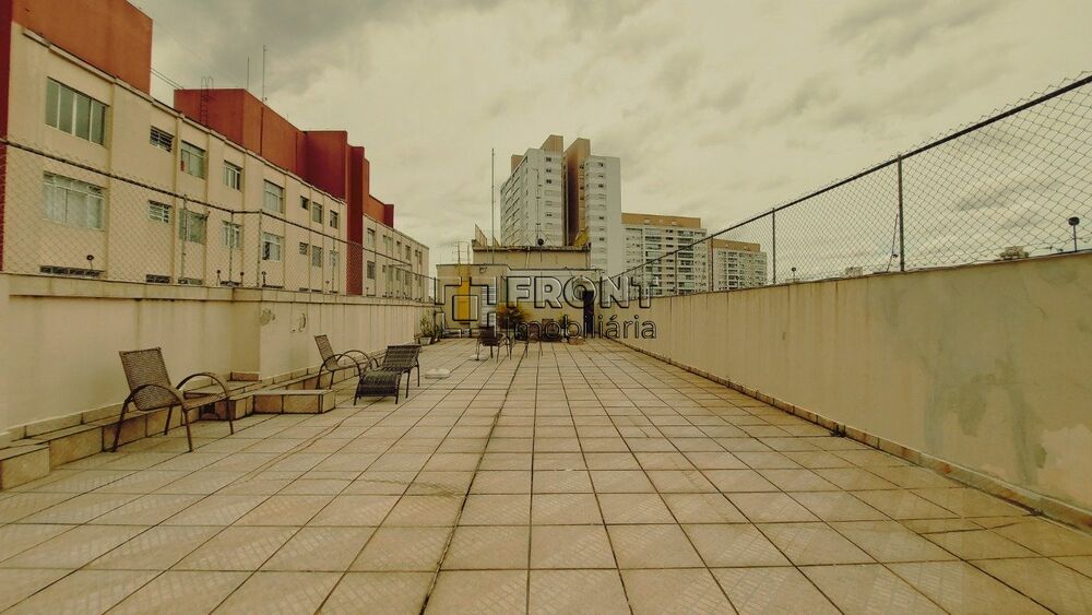 Apartamento à venda com 2 quartos, 70m² - Foto 12