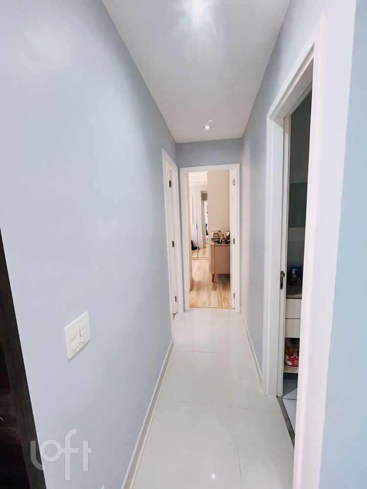 Apartamento à venda com 2 quartos, 58m² - Foto 9