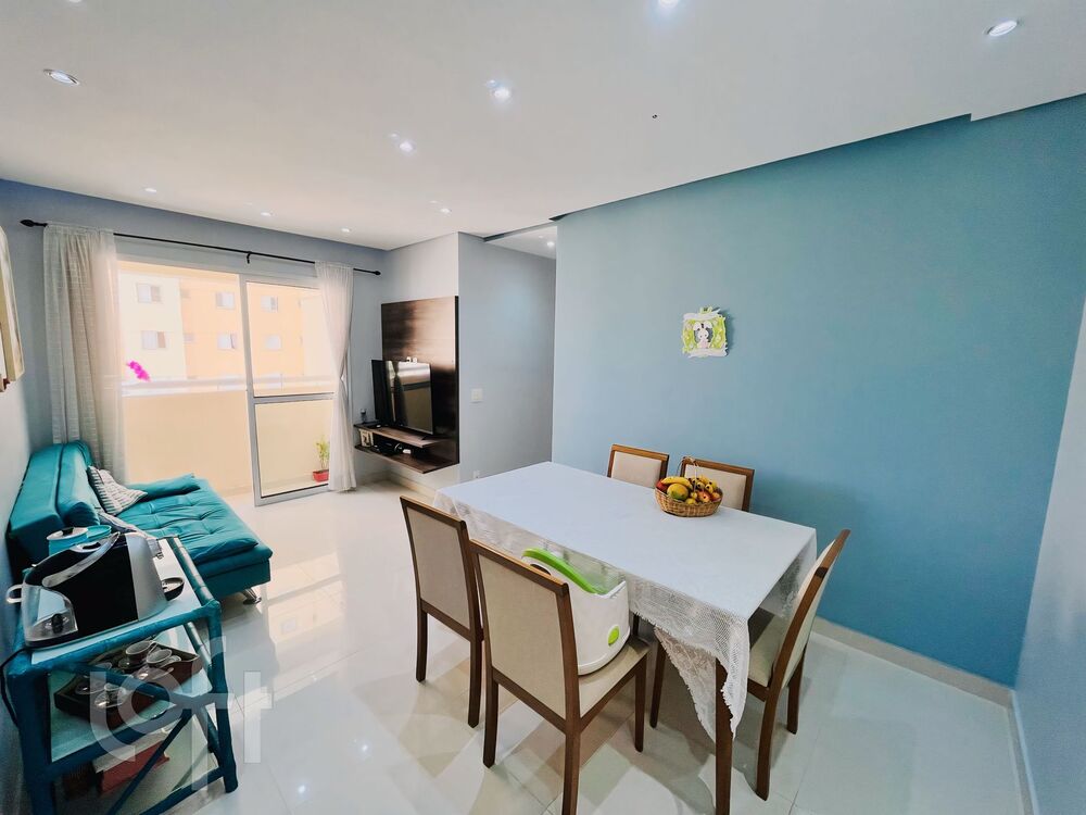 Apartamento à venda com 2 quartos, 58m² - Foto 2