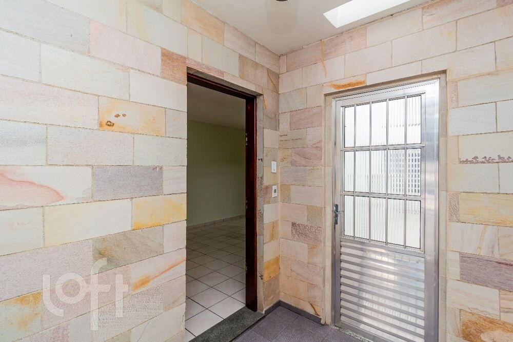 Casa à venda com 3 quartos, 180m² - Foto 7