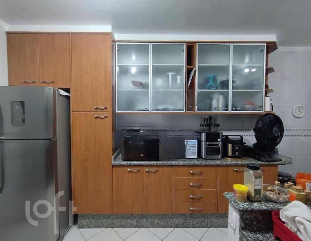 Casa à venda com 3 quartos, 230m² - Foto 1