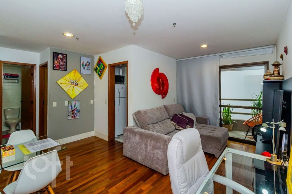 Apartamento à venda com 1 quarto, 50m² - Foto 1