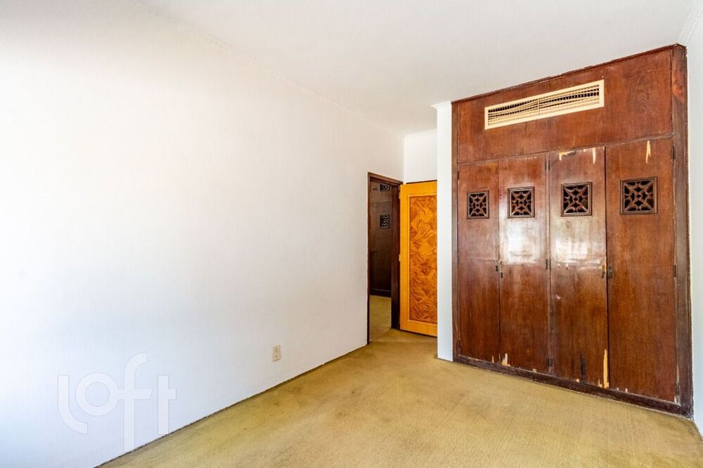 Casa, 5 quartos, 261 m² - Foto 1