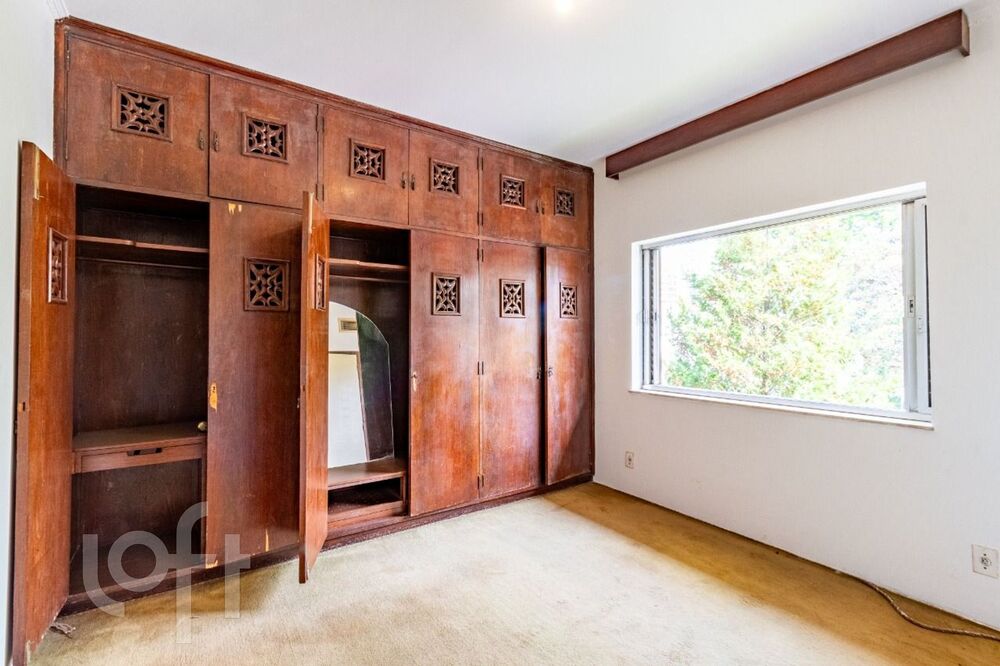 Casa, 5 quartos, 261 m² - Foto 3