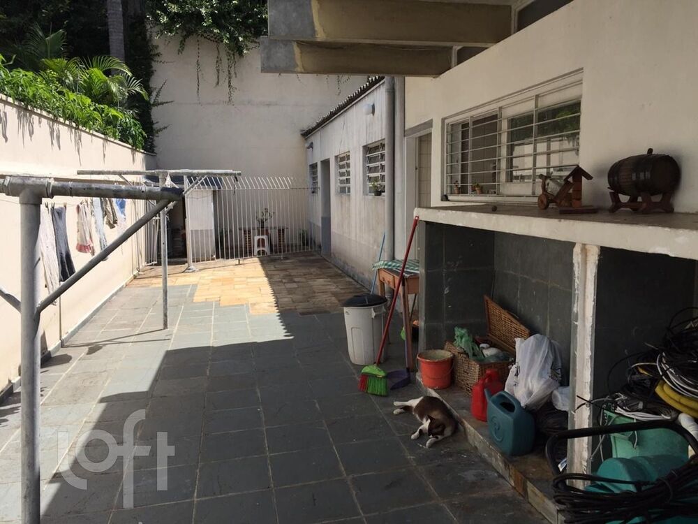 Casa à venda com 4 quartos, 900m² - Foto 8