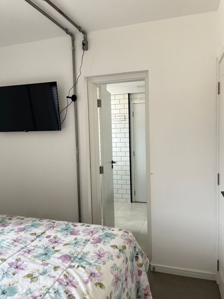 Apartamento à venda com 3 quartos, 133m² - Foto 9