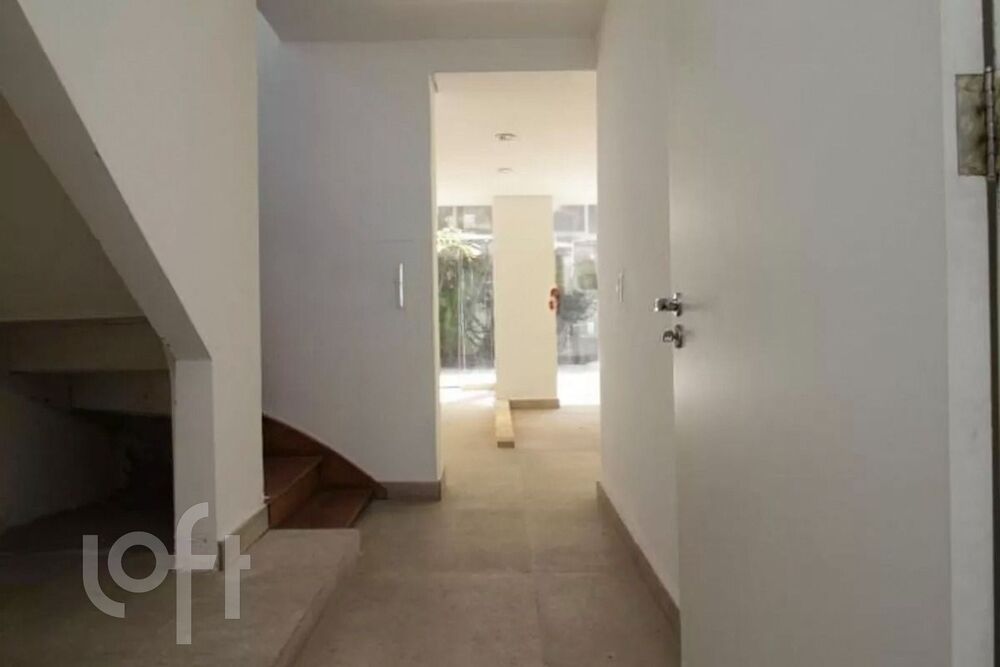 Casa à venda com 3 quartos, 280m² - Foto 7