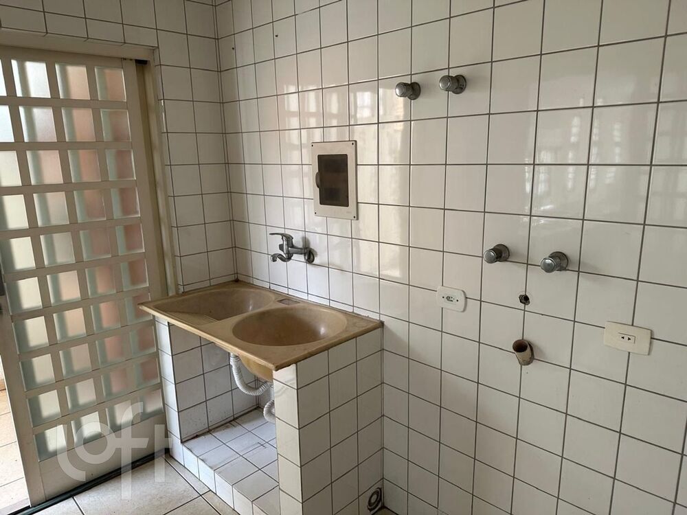 Casa à venda com 4 quartos, 320m² - Foto 10