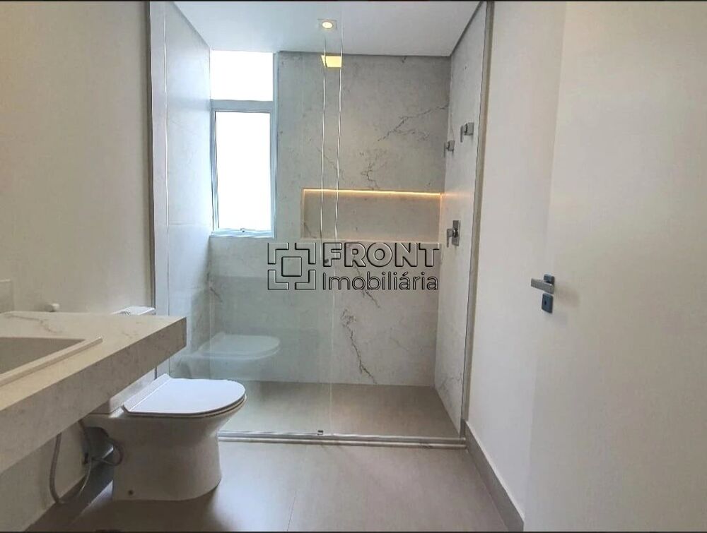 Apartamento à venda com 3 quartos, 360m² - Foto 3
