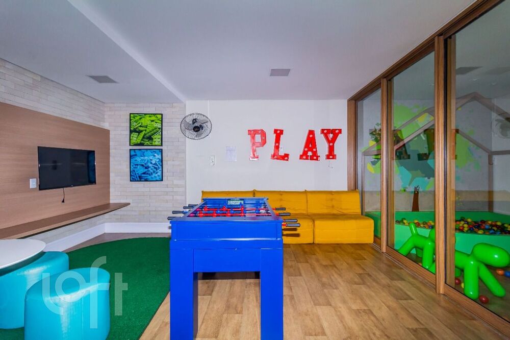 Apartamento à venda com 2 quartos, 68m² - Foto 2