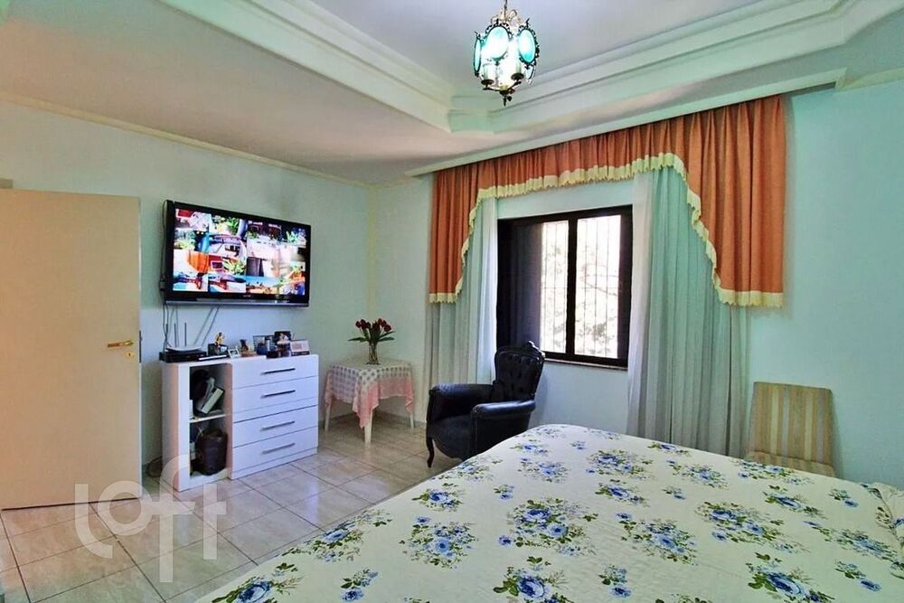 Casa à venda com 5 quartos, 997m² - Foto 3