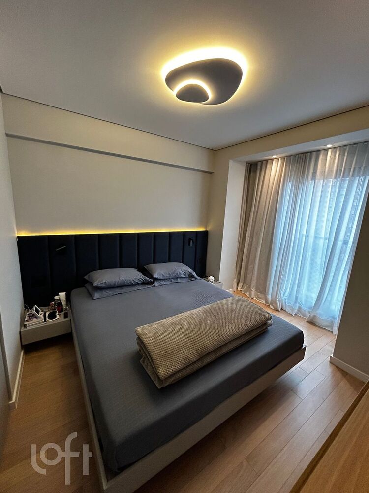 Apartamento à venda com 3 quartos, 136m² - Foto 3