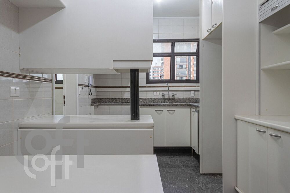 Apartamento à venda com 5 quartos, 170m² - Foto 6