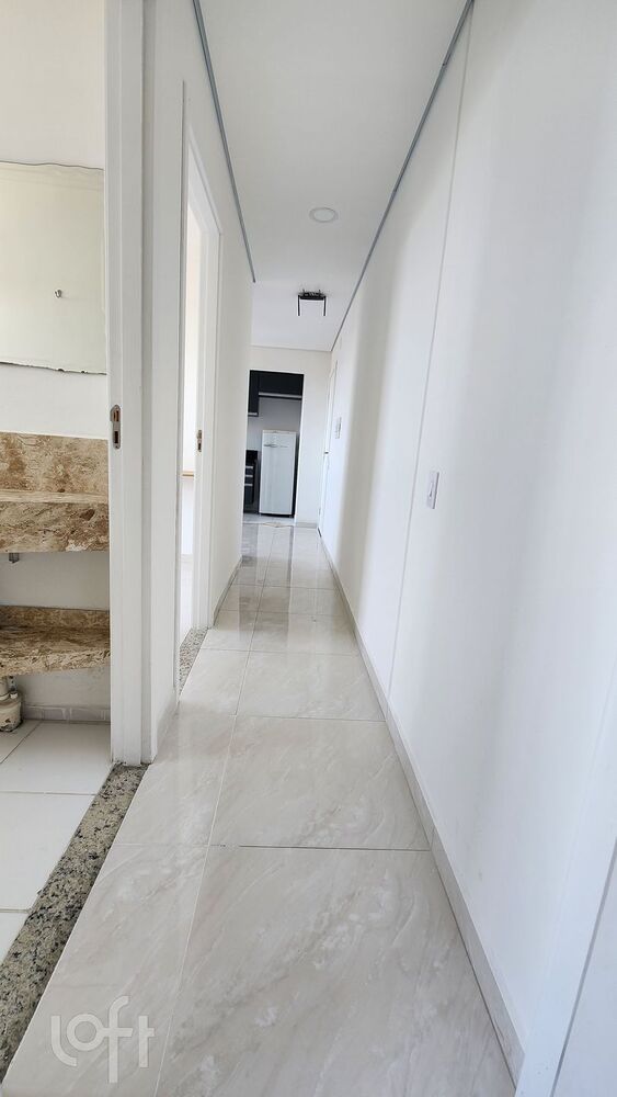 Apartamento à venda com 2 quartos, 42m² - Foto 7