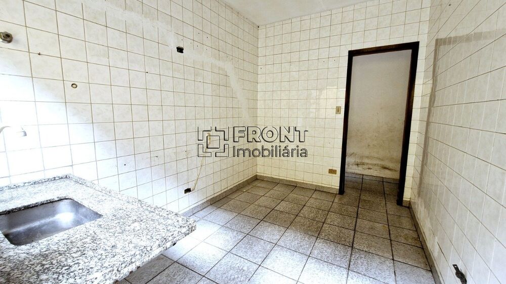 Casa à venda com 2 quartos, 63m² - Foto 12