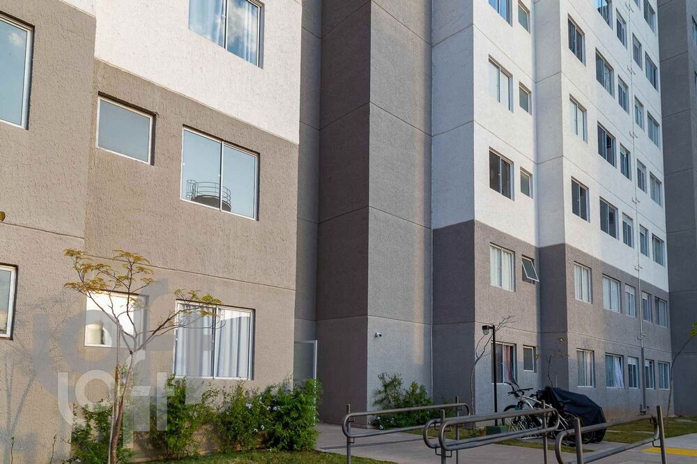 Apartamento à venda com 2 quartos, 42m² - Foto 10