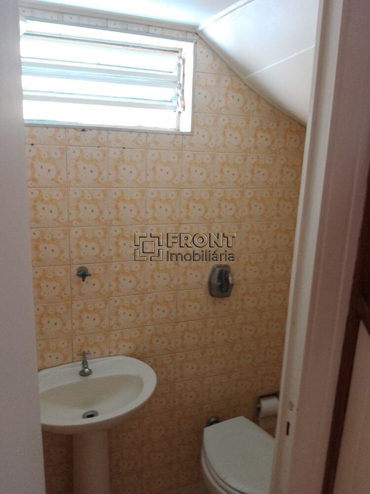 Casa à venda e aluguel com 3 quartos, 185m² - Foto 10