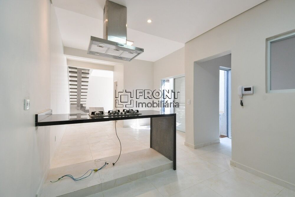 Sobrado à venda com 2 quartos, 93m² - Foto 4