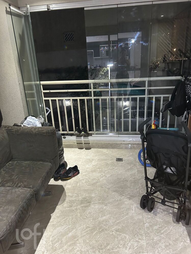 Apartamento à venda com 3 quartos, 70m² - Foto 1