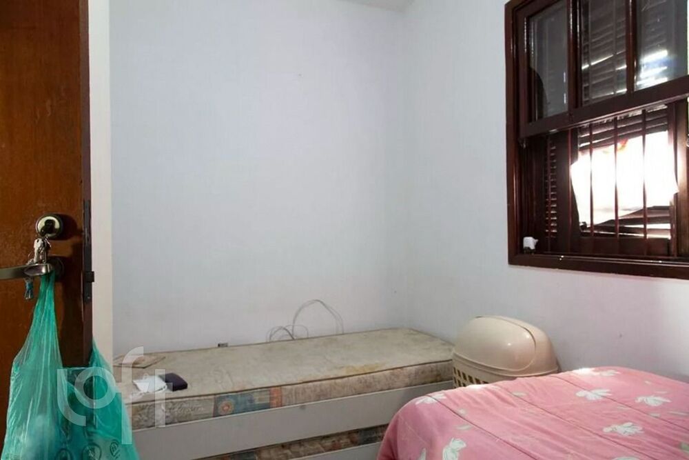 Casa, 3 quartos, 96 m² - Foto 2