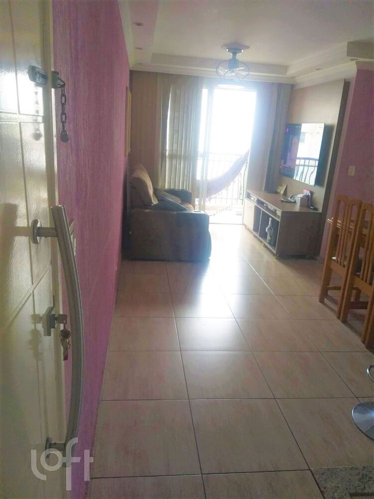 Apartamento à venda com 3 quartos, 66m² - Foto 1