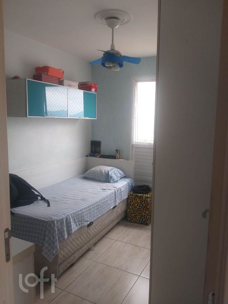 Apartamento à venda com 3 quartos, 66m² - Foto 4