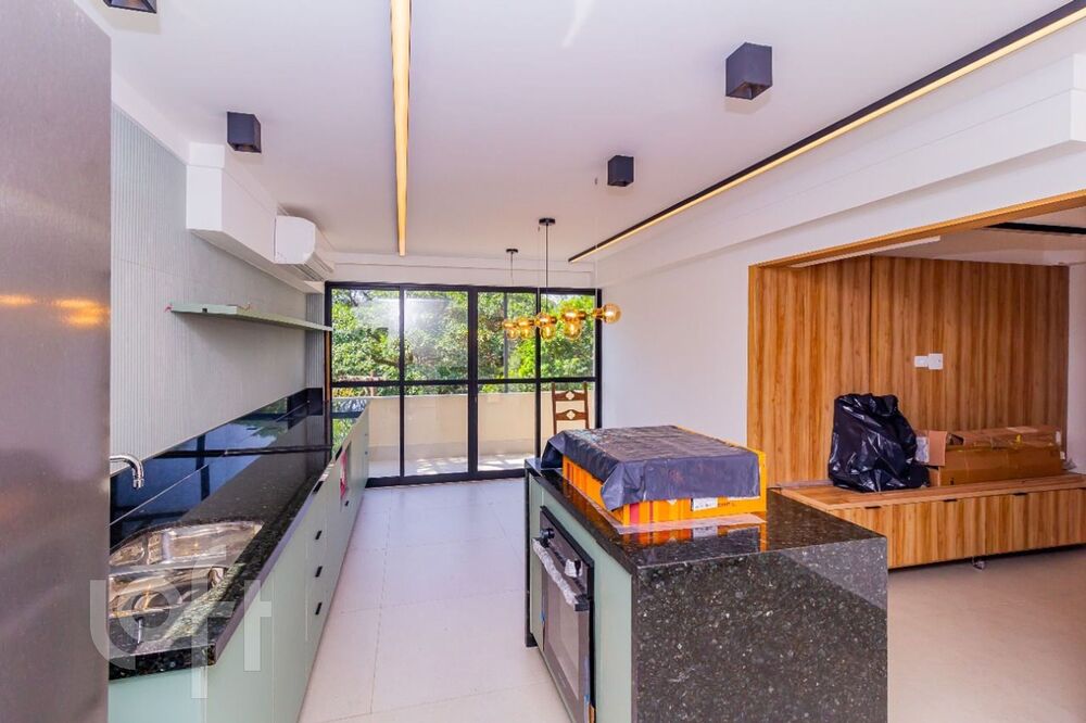 Apartamento à venda com 3 quartos, 80m² - Foto 4