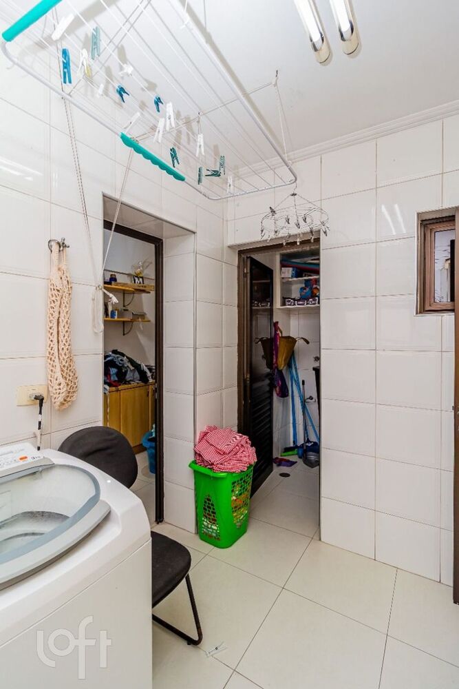 Apartamento à venda com 3 quartos, 142m² - Foto 3
