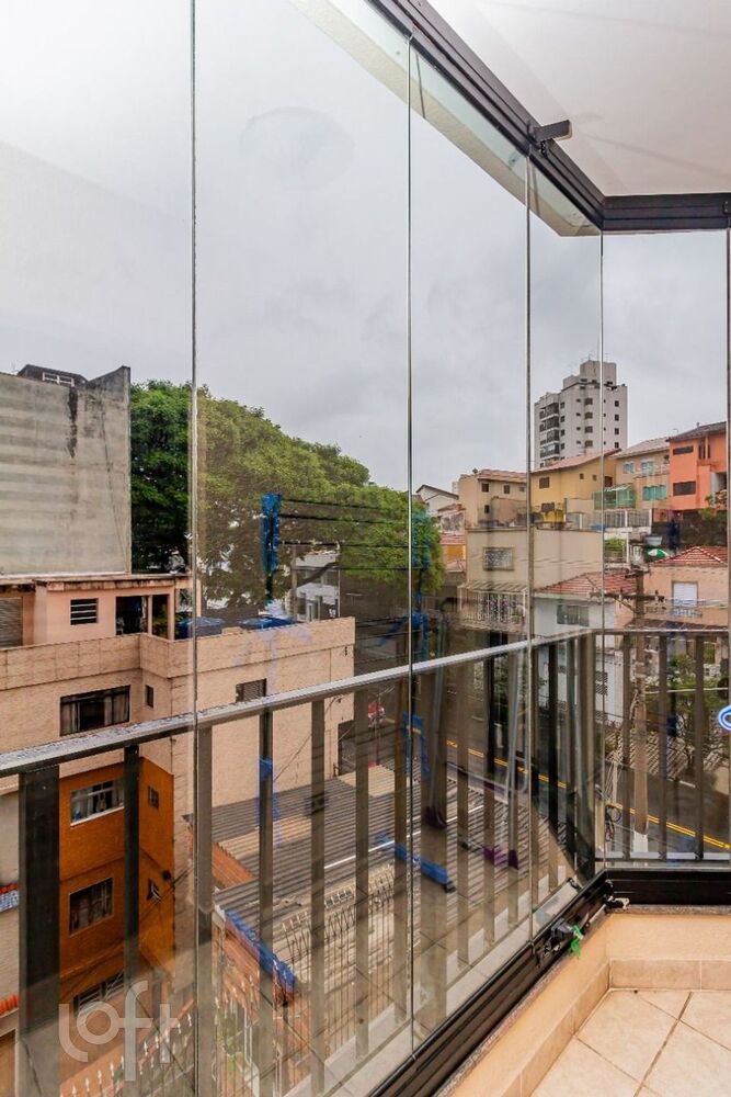 Apartamento à venda com 3 quartos, 142m² - Foto 2