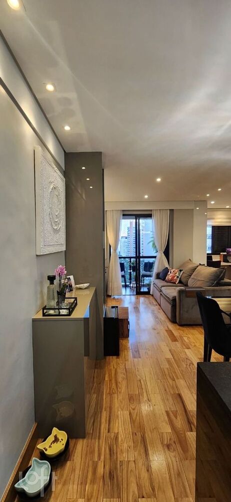 Apartamento à venda com 2 quartos, 67m² - Foto 2