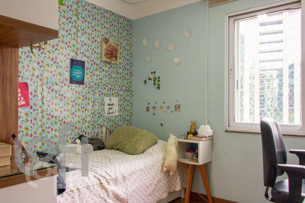Apartamento à venda com 3 quartos, 141m² - Foto 17