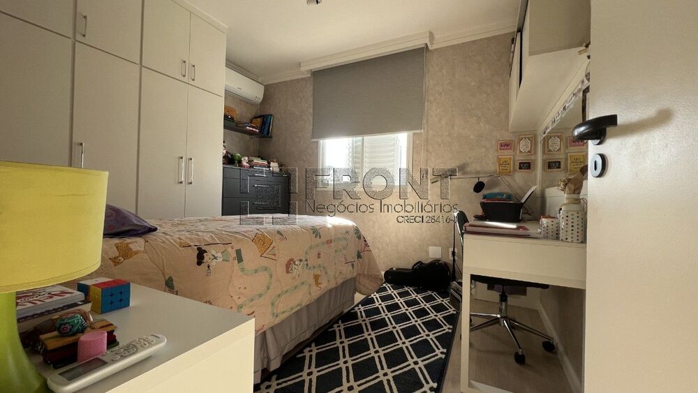 Casa de Condomínio à venda com 4 quartos, 157m² - Foto 2