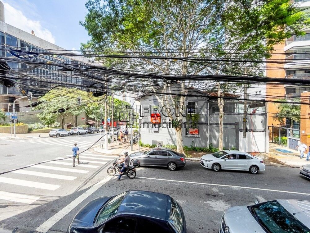 Apartamento à venda com 3 quartos, 111m² - Foto 3