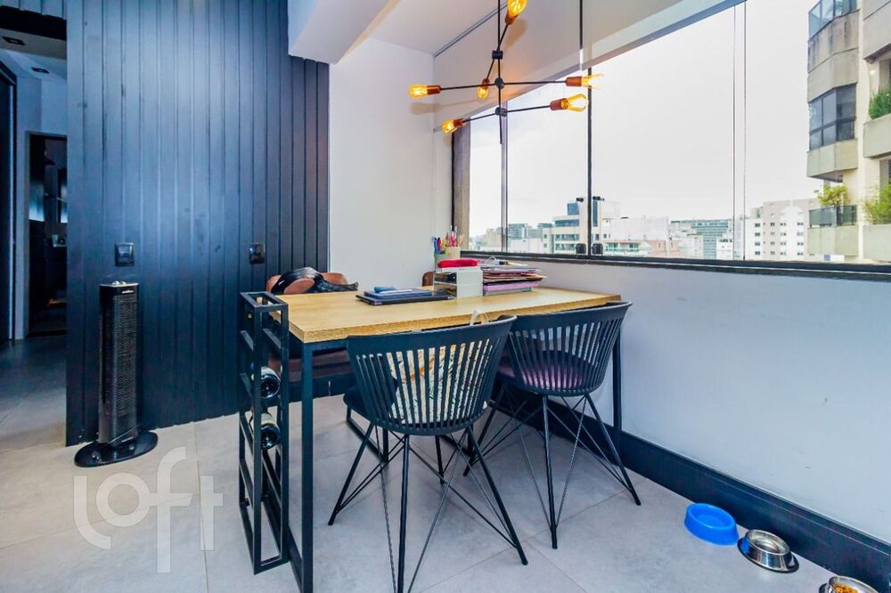 Apartamento à venda com 1 quarto, 55m² - Foto 2