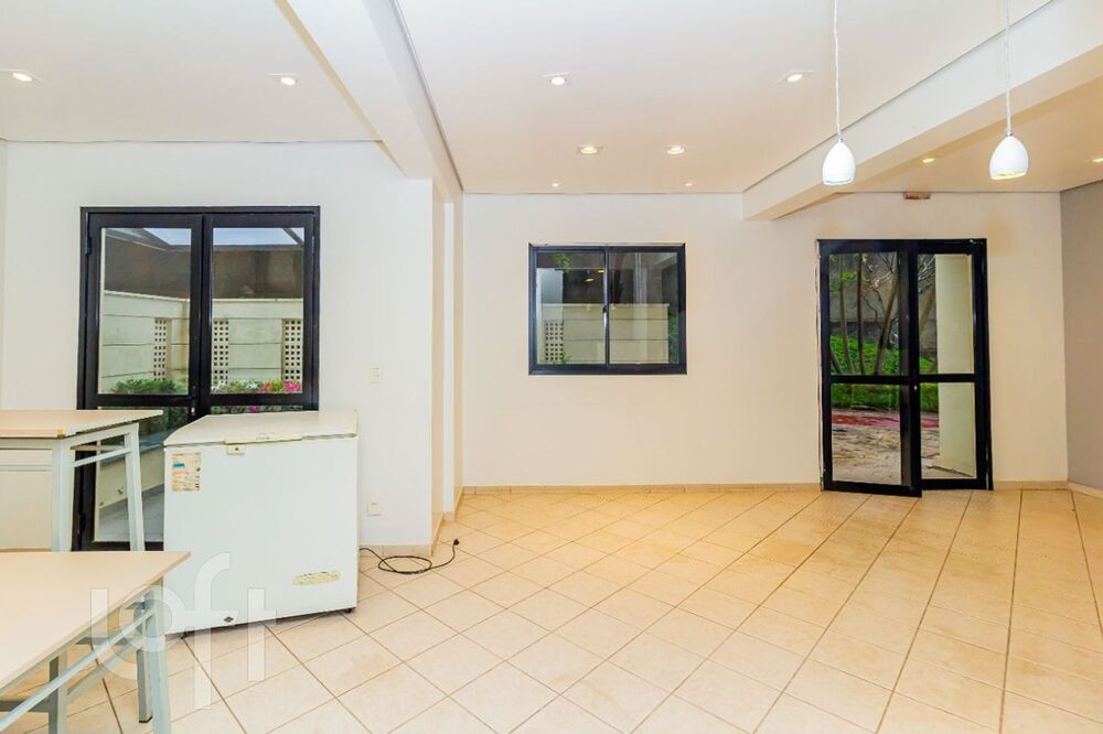 Apartamento à venda com 2 quartos, 57m² - Foto 4