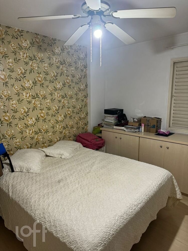Apartamento à venda com 2 quartos, 78m² - Foto 4