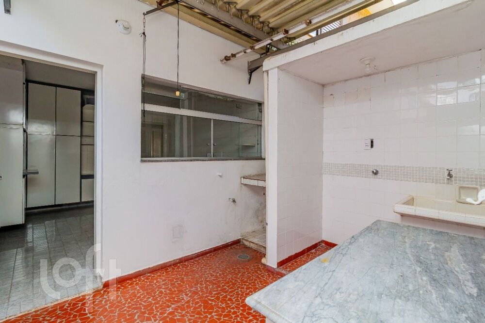 Casa à venda com 2 quartos, 200m² - Foto 7