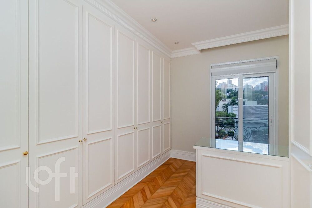 Casa à venda com 4 quartos, 520m² - Foto 13