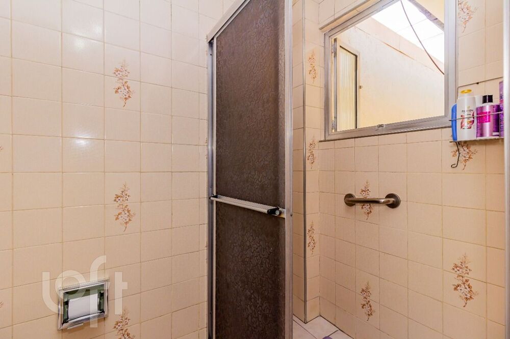 Casa à venda com 2 quartos, 146m² - Foto 4