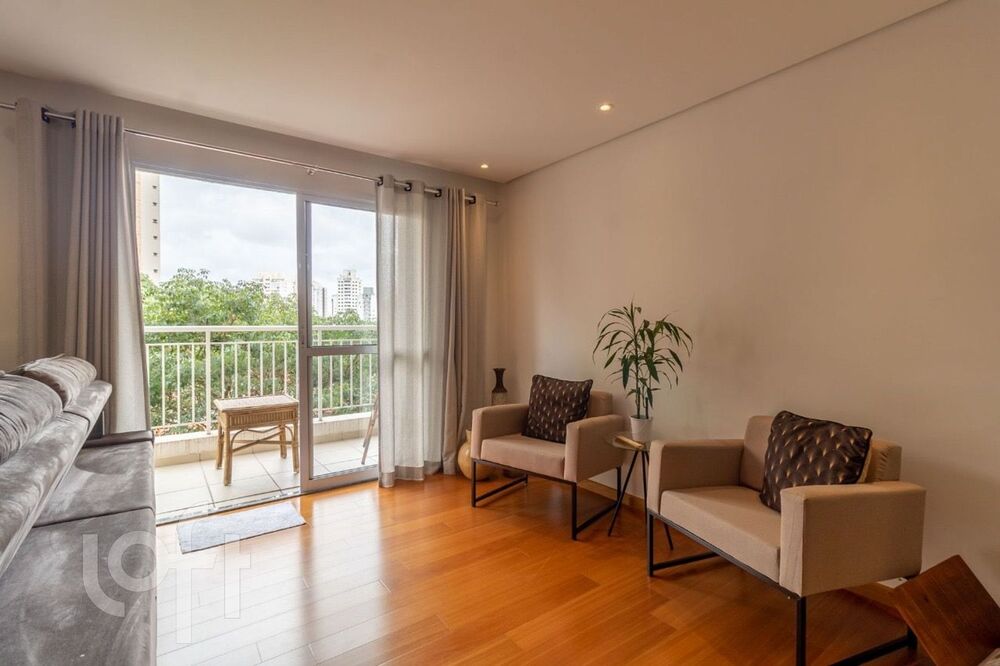 Apartamento à venda com 2 quartos, 85m² - Foto 2