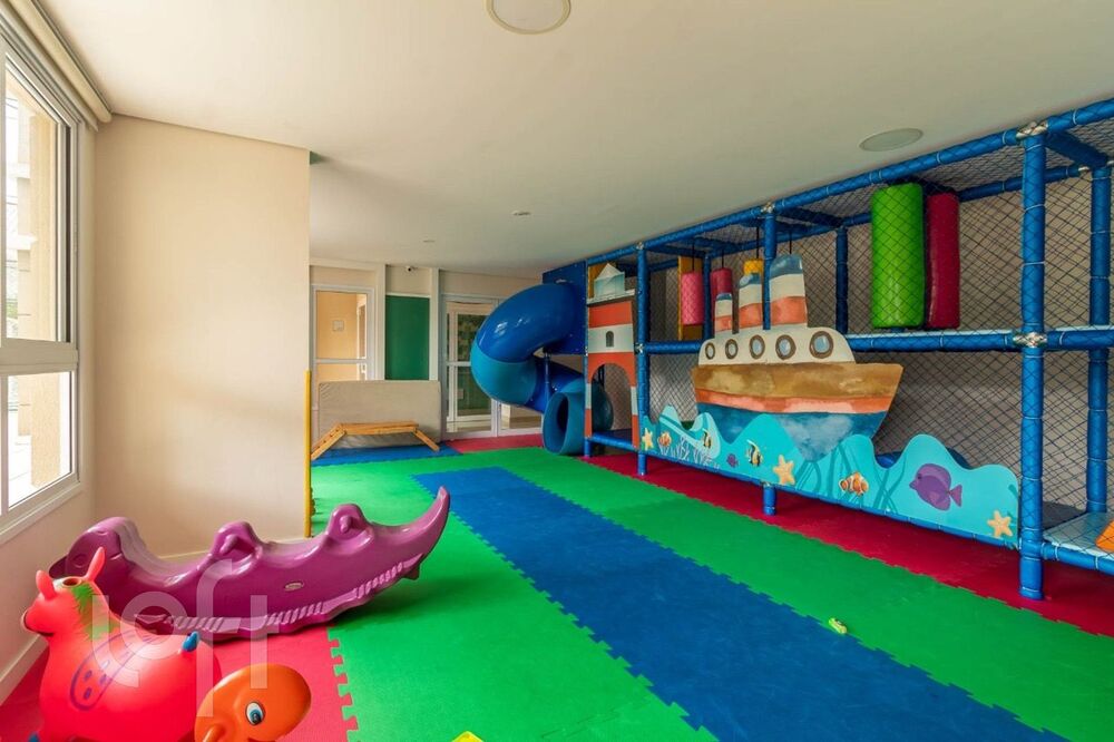 Apartamento à venda com 2 quartos, 85m² - Foto 4