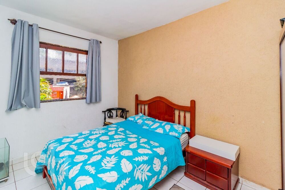 Casa à venda com 3 quartos, 152m² - Foto 4