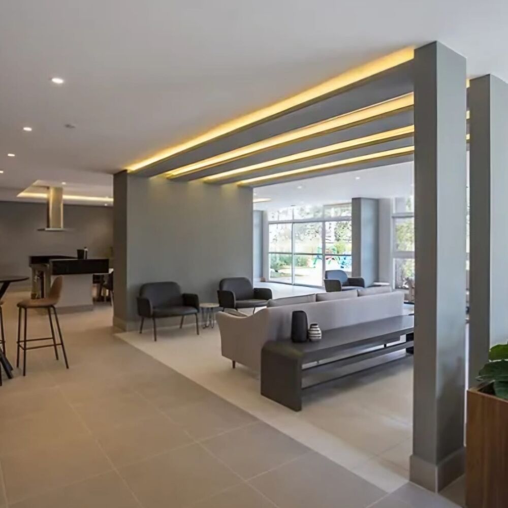 Apartamento à venda com 2 quartos, 56m² - Foto 1