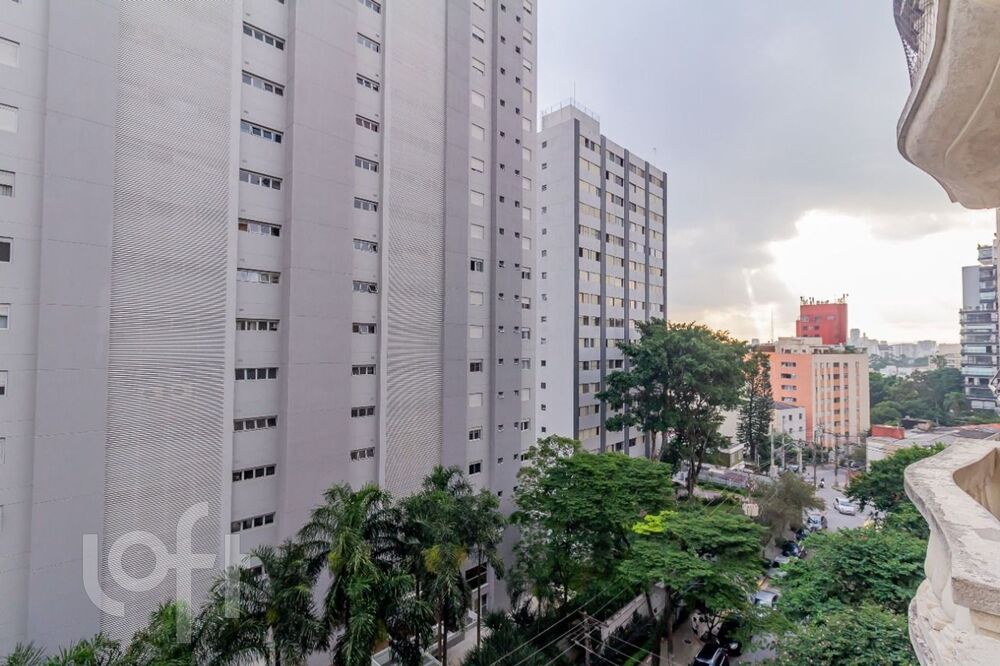 Apartamento à venda com 1 quarto, 100m² - Foto 1