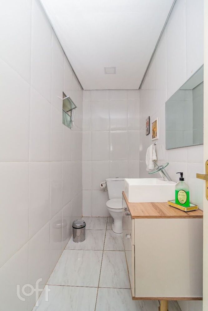 Casa à venda com 2 quartos, 200m² - Foto 4
