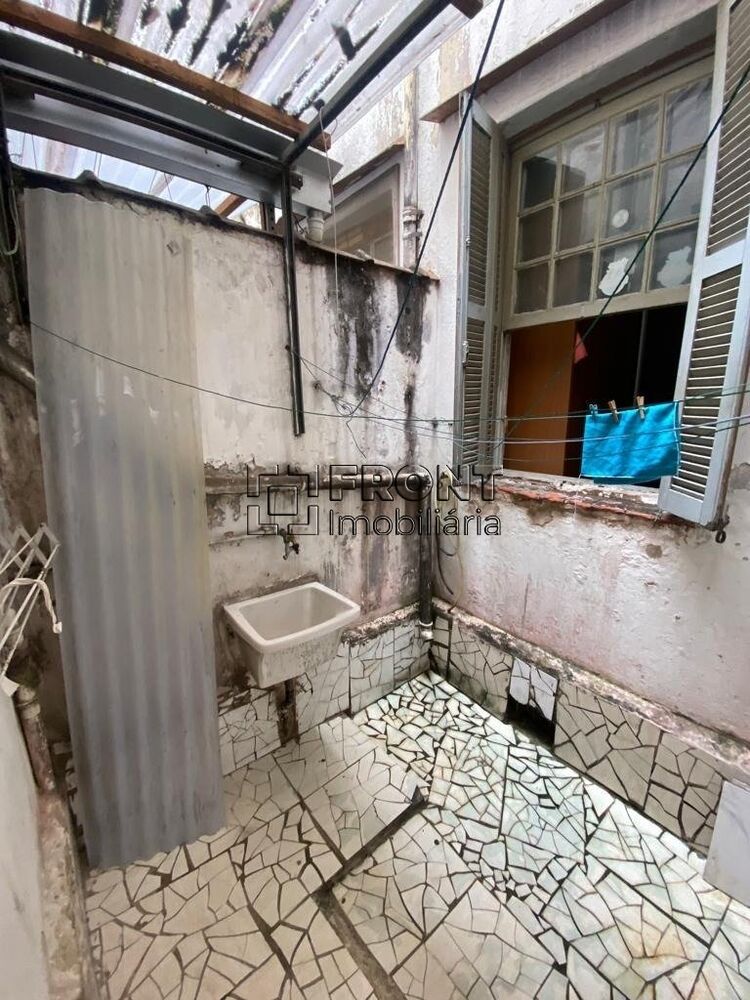 Casa à venda com 18 quartos, 240m² - Foto 3