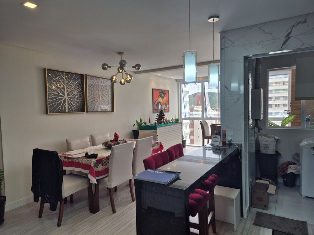 Apartamento à venda com 3 quartos, 134m² - Foto 2