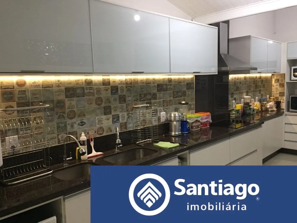 Casa, 5 quartos, 300 m² - Foto 16