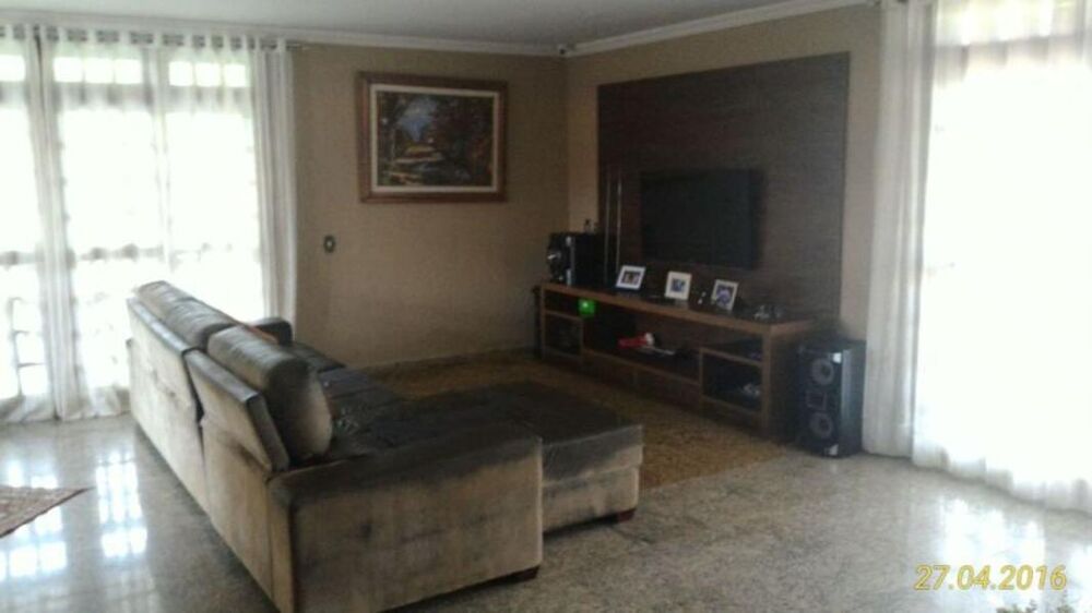 Casa, 5 quartos, 435 m² - Foto 1