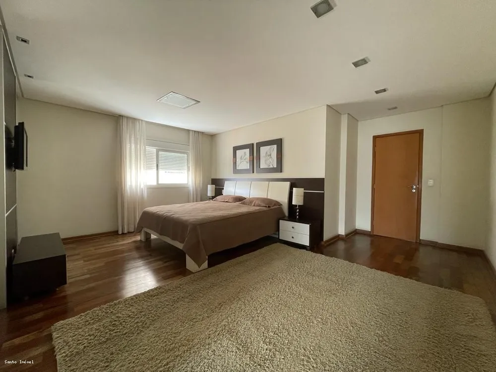 Apartamento, 3 quartos, 262 m² - Foto 4